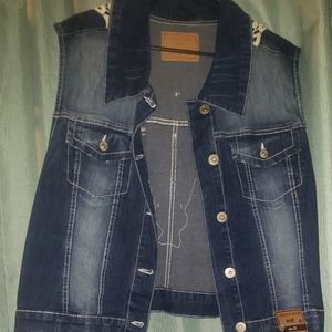 3x Jean Vest